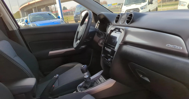 Suzuki Vitara cena 97000 przebieg: 15370, rok produkcji 2022 z Lubliniec małe 631